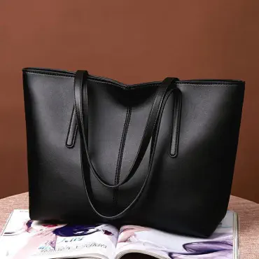 Luxury handbags (Black)