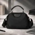 Retro Design New Ladies Portable Bag ( Black )