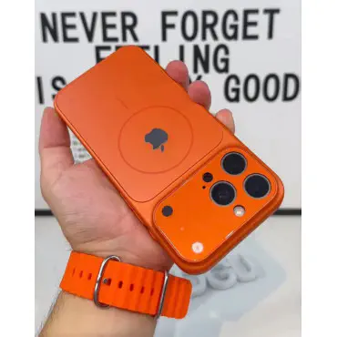 Poly Carbonate 17 Series Concept Case for iPhone