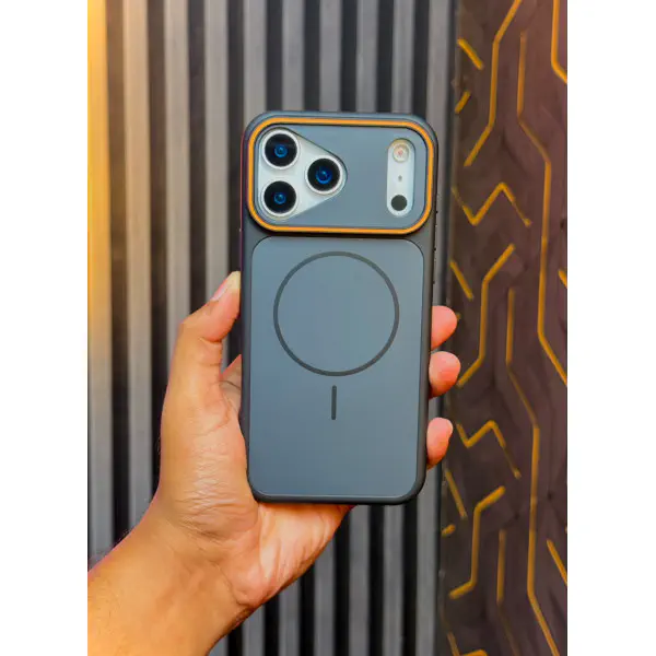 Magnetic Luxury Matte Dual-Tone Skin-Friendly High-End Shockproof Anti-Drop Apple Phone Case iPhone