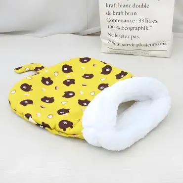 1 piece Cat sleeping...
