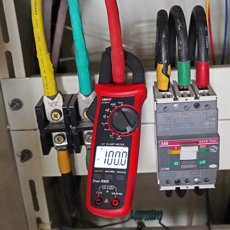 UNI-T UT201+ Digital Clamp Meter – AC 400A, True RMS, Auto Range