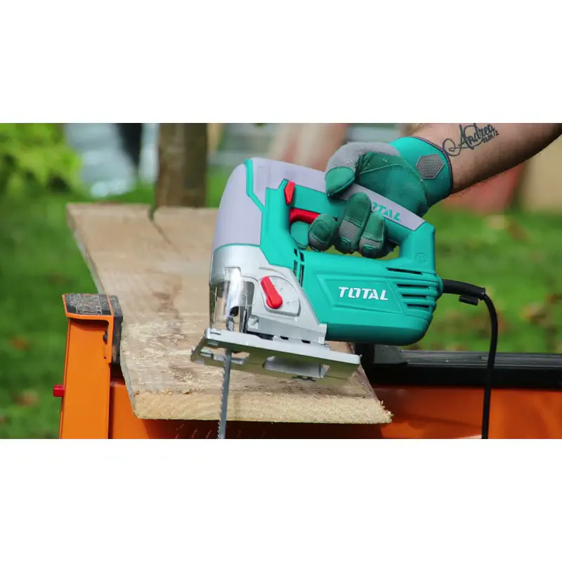 TOTAL Jig Saw TS2081006 – 800W, 800-3000 rpm Variable Speed, 100mm Wood / 10mm Steel / 20mm Aluminum Cutting, 5 Free Wood Blades