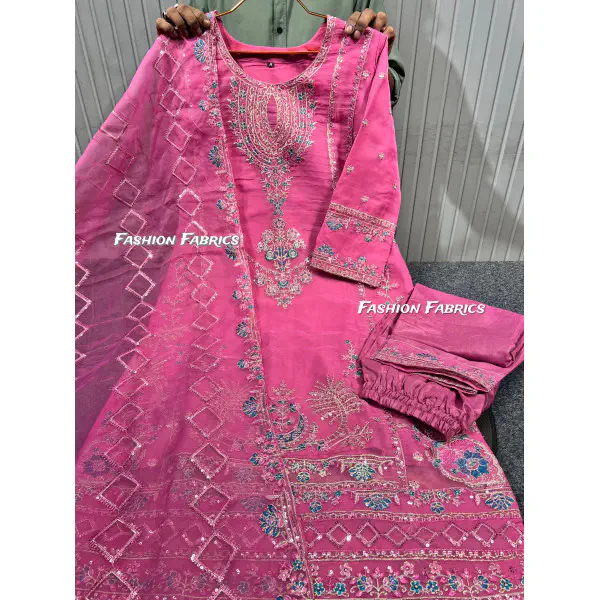  প্রিমিয়াম লাক্সারি পার্টি ড্রেস