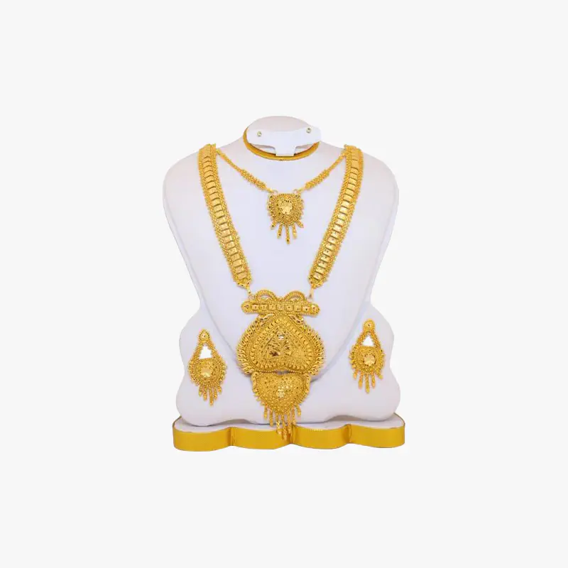 Sita har neckless