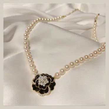 Women Camellia Pearl...