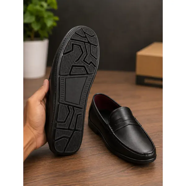 Genuine Leather Loafer For Men ! Black Shattle ! - L113