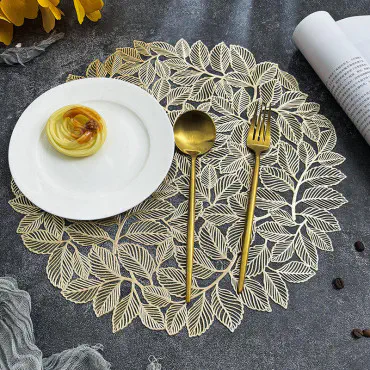 ✨ Only 6 Pcs Table Mat Set