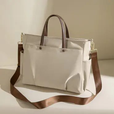 Large Capacity Waterproof Multi-Pocket Nylon Shoulder Bag, Fashion Handbag (White)