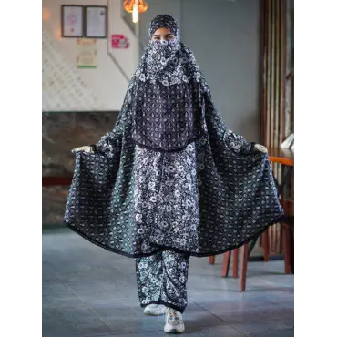 Naazri Iffah Khimar ...