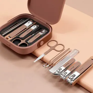 7-piece premium nail care set
