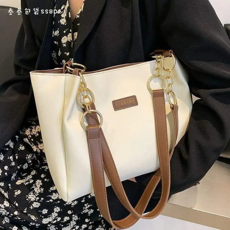 Premium Quality Women PU Leather Handbag ( White )