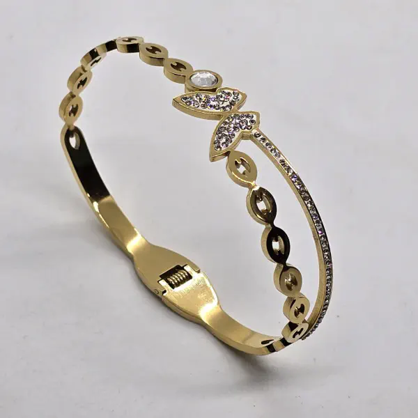 Bracelet 16