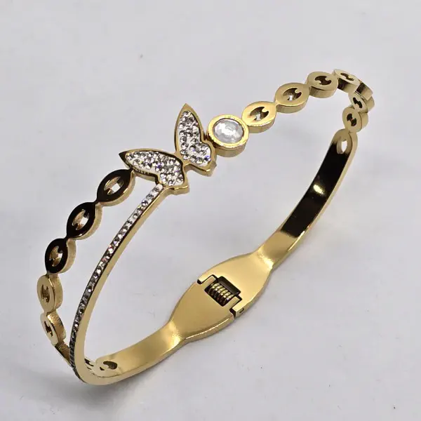 Bracelet 16
