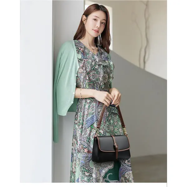 Versatile Crossbody Shoulder Bag (black)
