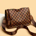 Women Luxurys Designers Bags Messenger Ivhandbag (Brown)
