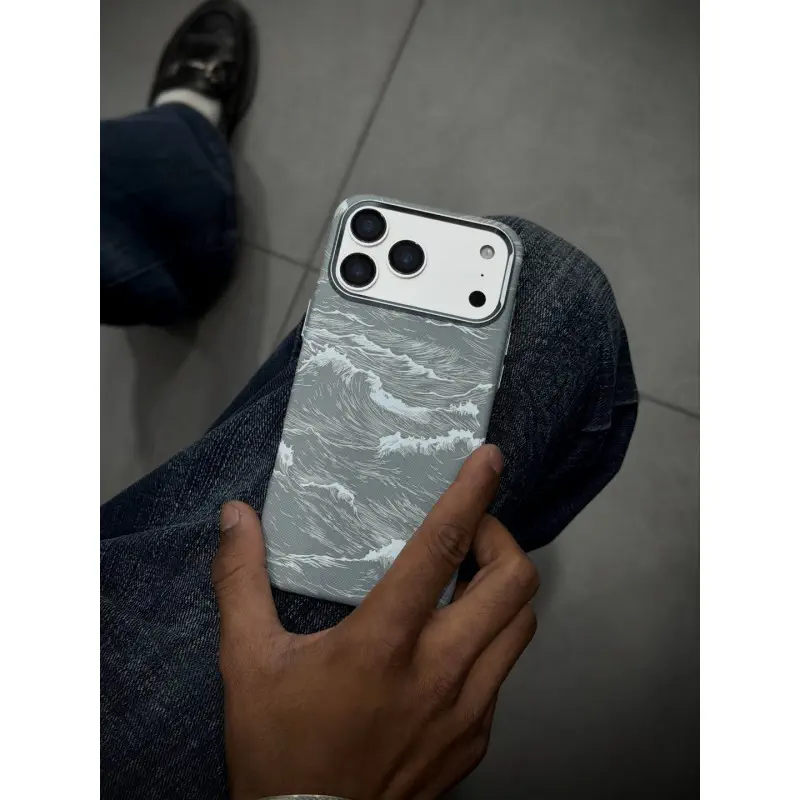 premium Luxo Life Carbon Fiber Textured Case (Random )