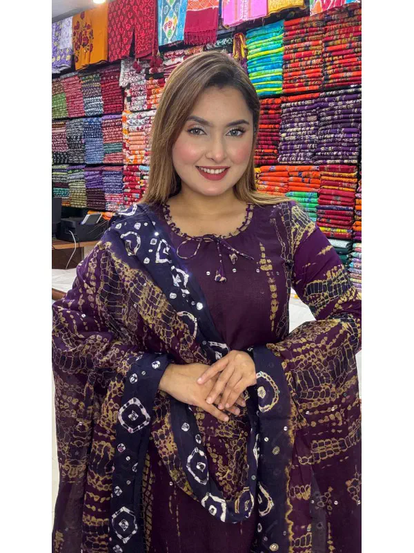 এক্সক্লুসিভ চুমকি পাতি থ্রিপিস