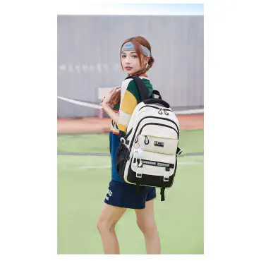 Academy Style Waterp...