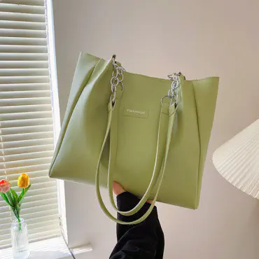 fashion shoulder bag...