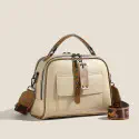 Vintage Shoulder Bag (off white)