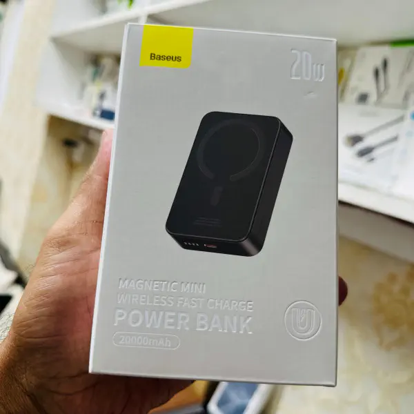 Baseus 20W 20000mAh Magnetic Mini Wireless Power Bank.