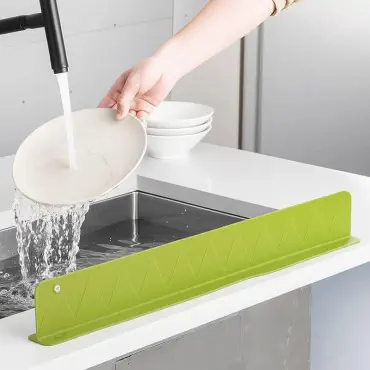 Kitchen Sink Silicone Splash Guard 