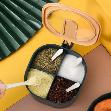 Spice box 4- Section Spice Storage with Spoons