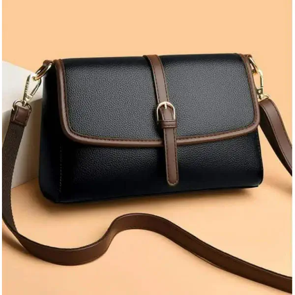 Trim Crossbody Black color