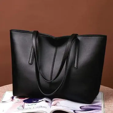 Luxury Hand bag (Bla...